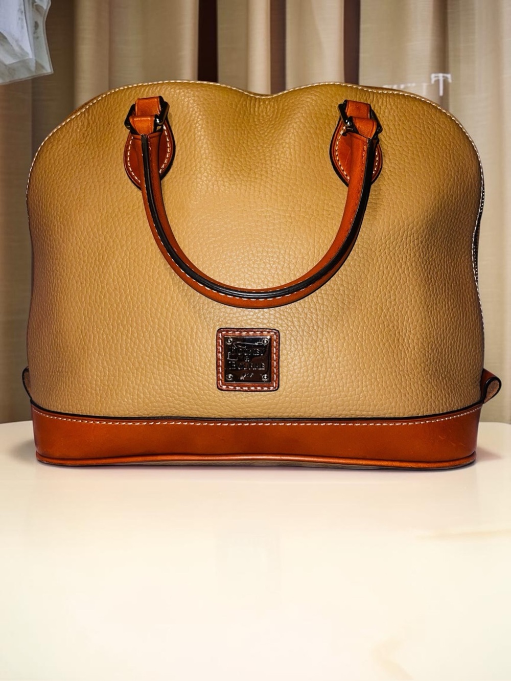 Title:Dooney & Bourke Pebble Grain Zip Zip Satchel Tan Brown Dome Bag
